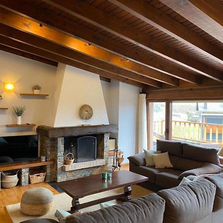 Atico En Llivia Appartement Buitenkant foto