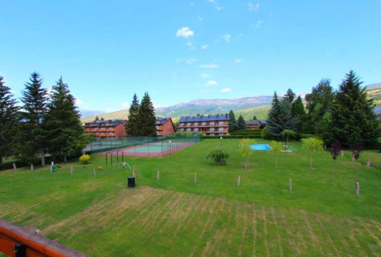 Atico En Llivia Appartement Buitenkant foto